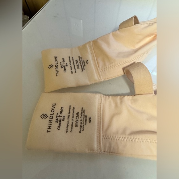 SET of 2 Third Love Classic T-Shirt Bra Soft Pink Size 42D EUC - Picture 5 of 7